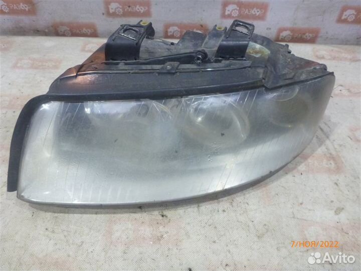 Фара передняя левая Audi A4 B6 ALT 2003