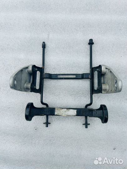 Honda CB1000 92 кроштейн фары