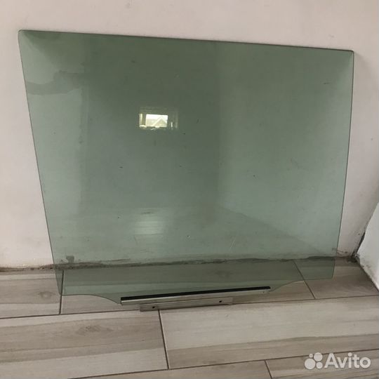 Стекла и форточки