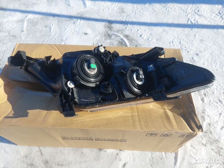 811500K480 Фара левая оригинал Fortuner 11-17