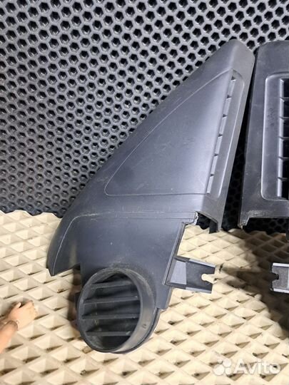 Уголок зеркала Skoda Octavia a5 1z0837974 1z083797