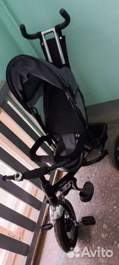 Трехколесный велосипед