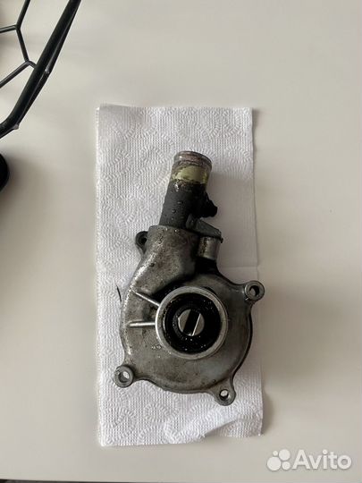 Помпа Kawasaki ZZR-400 2