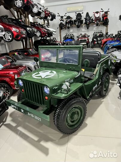 Детский электромобиль