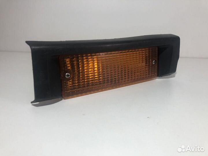 Указатель поворота правый BMW E30 первый переход