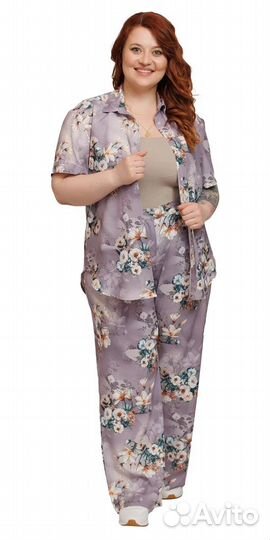 Костюм женский