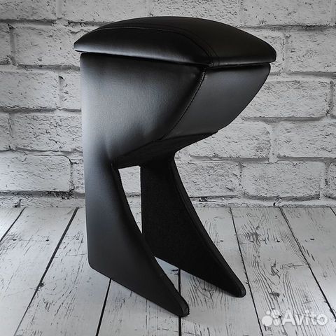 Подлокотник Mercedes Smart