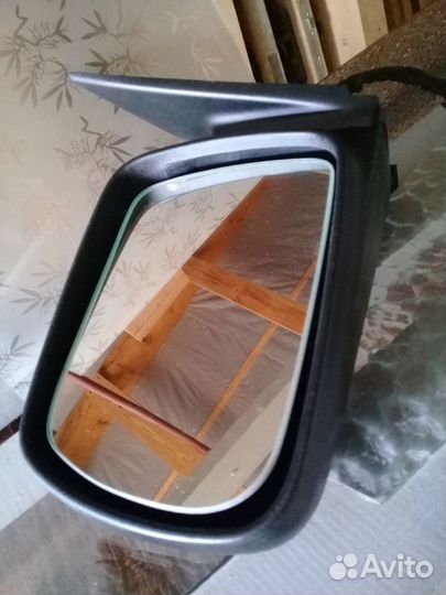 Зеркальный элемент