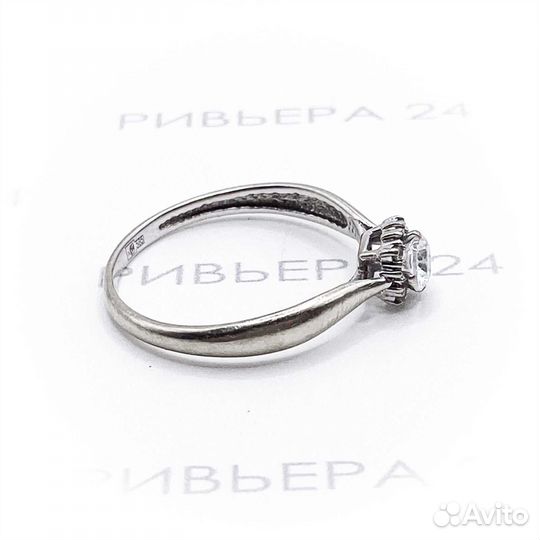 Золотое кольцо 585 пробы с фианитами