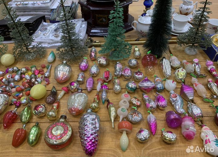 Советские елочные украшения, маски, гирлянды