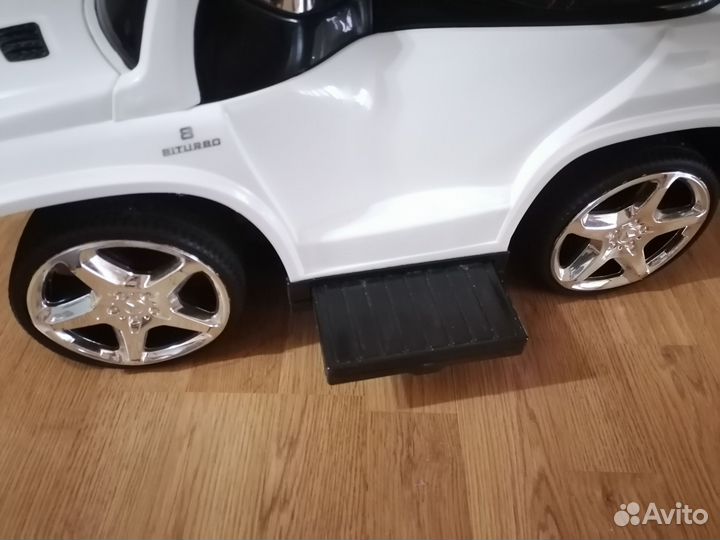 Машинка-каталка