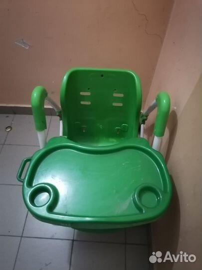 Детский столик и стульчик