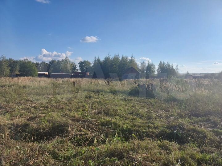 Дом 25 м² на участке 10,7 сот.