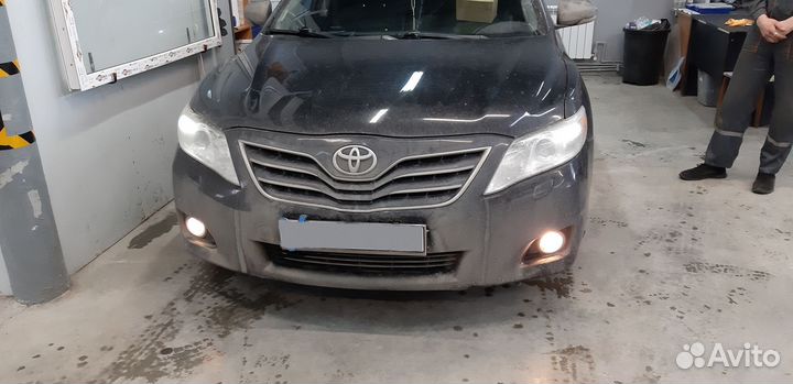 Toyota Camry 2.4 AT, 2011, 279 000 км