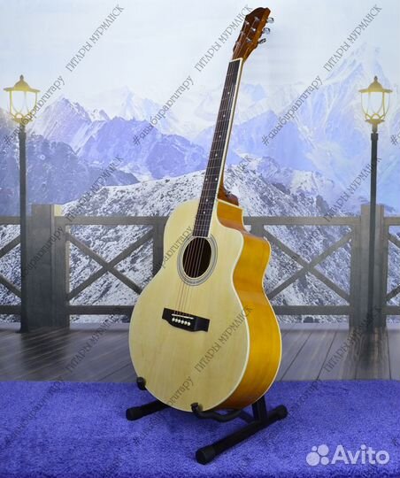 Гитара со спец. вырезом (новая) + аксессуары