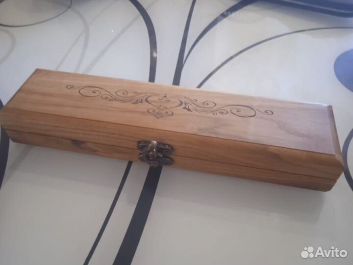 Продам футляр и подставки