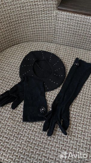 Комплект берет и перчатки