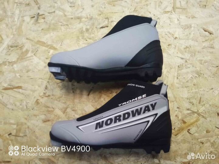 Ботинки для беговых лыж Nordway Tromse NNN