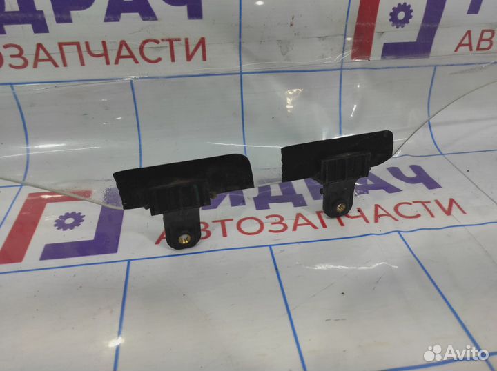 Стекло двери передней правой Kia Rio 4 82410-H0000