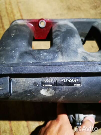 Впускной коллектор Volvo xc 70