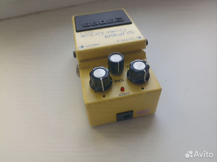 Гитарная педаль Boss SD-1