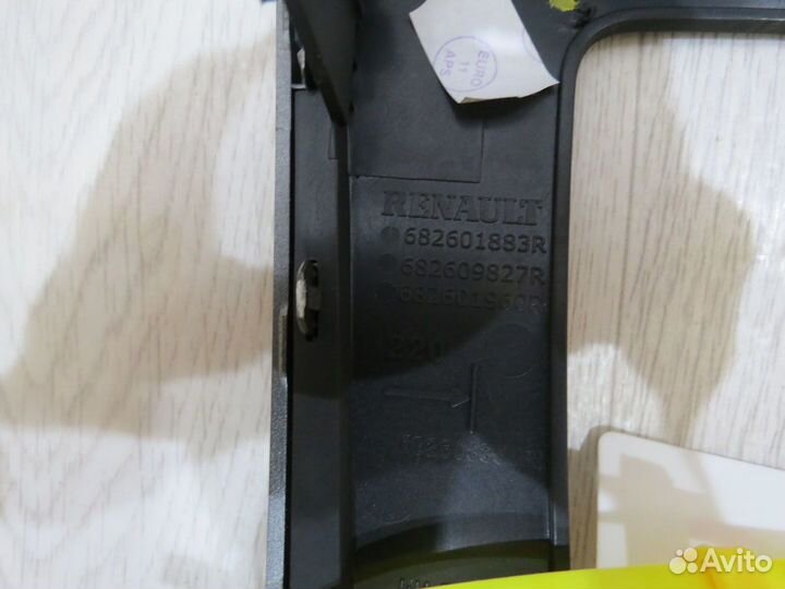 Накладка торпедо Renault Sandero 2