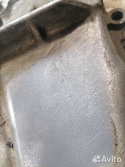 Крышка цепи грм Nissan X-Trail T31 внедорожник 2.0