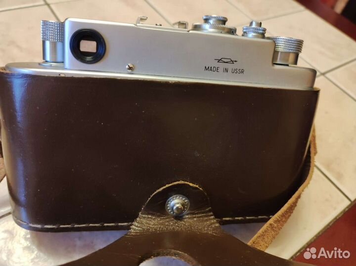 Плёночный фотоаппарат Зоркий-4