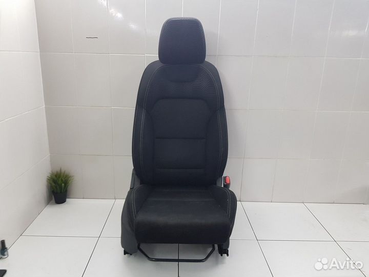 Сиденье переднее правое (Geely Coolray)