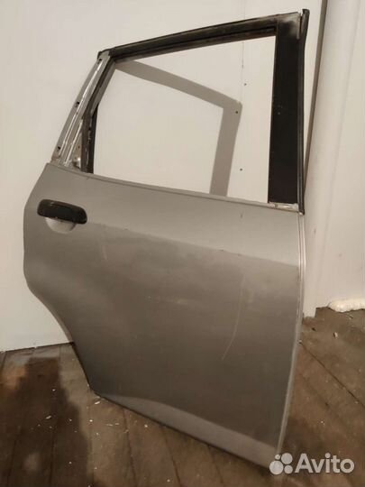 Дверь Honda jazz 2001-2008