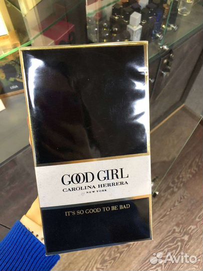 Carolina Herrera good girl оаэ