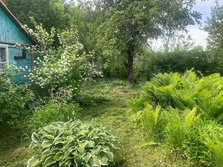 Дом 12 м² на участке 4,2 сот.