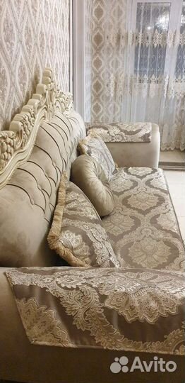 Диван новый,два кресла