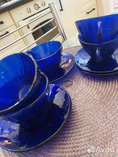 Чайные чашки с блюдцами 5шт