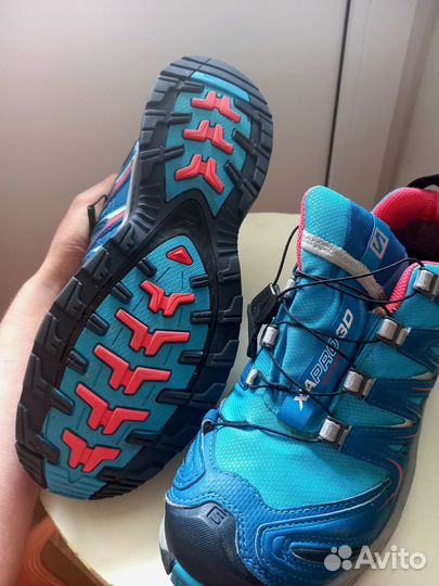 Ботинки Salomon женские 39 1/3