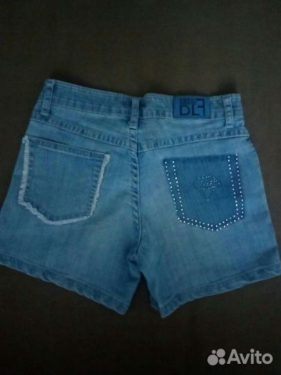 Джинсовые шорты