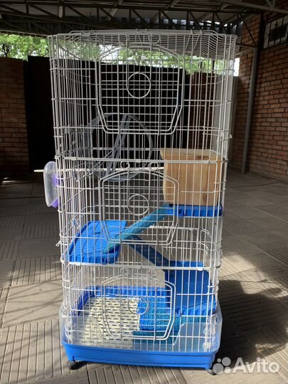 Клетка на колесах для (шиншиллы,хорька,попугая)