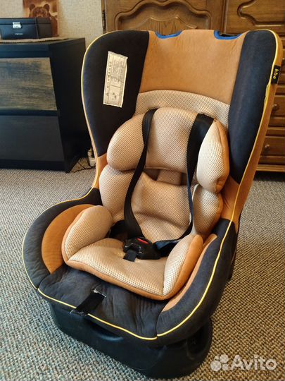 Автомобильное детское кресло от 0 до 18 кг