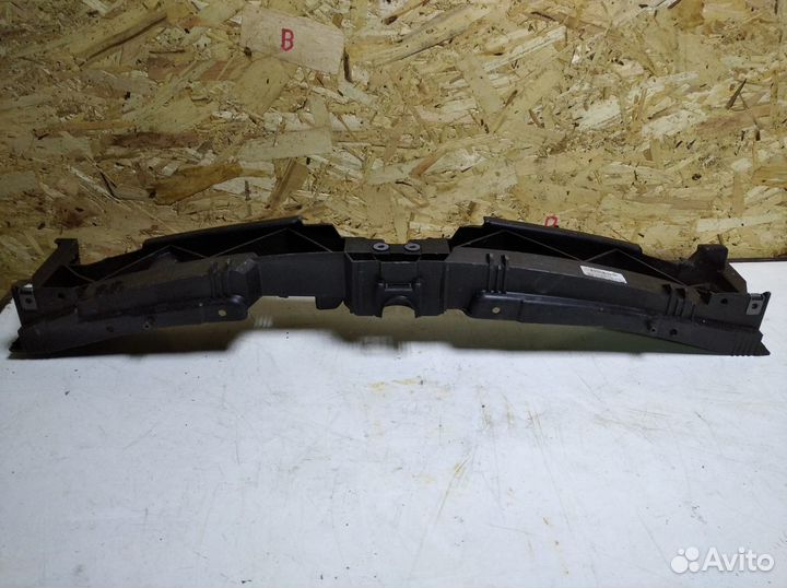 Кронштейн переднего бампера Citroen c3 Picasso 200