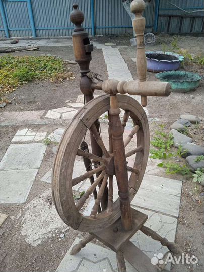 Прялка деревянная старинная