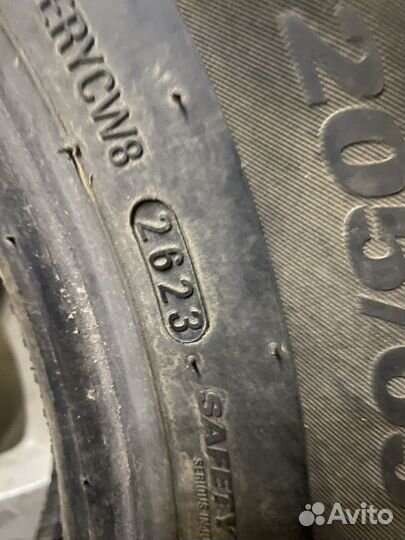 Резина зимняя 205 65 16 + диски 16