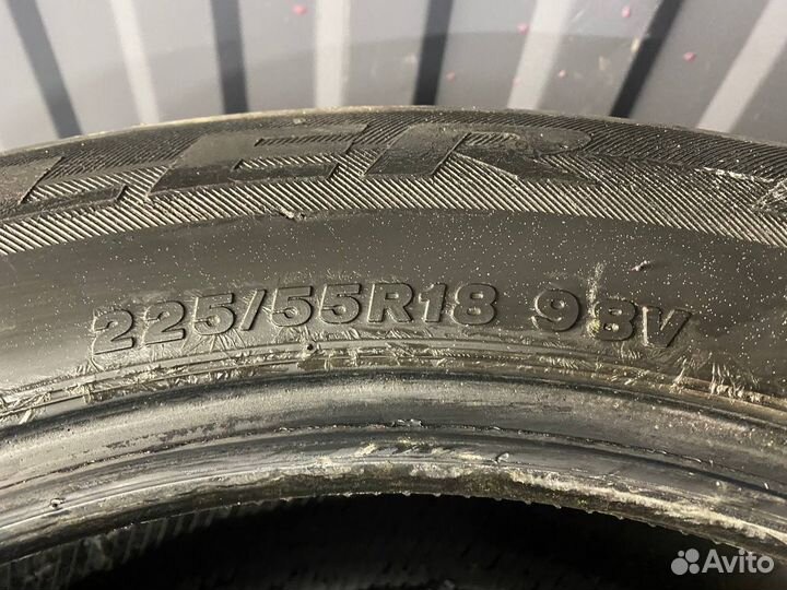 Bridgestone Dueler H/P Sport 225/55 R18 98V