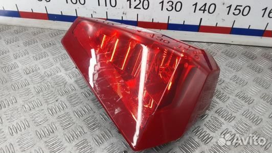 Фонарь задний правый dodge caliber (8AR09MY01)