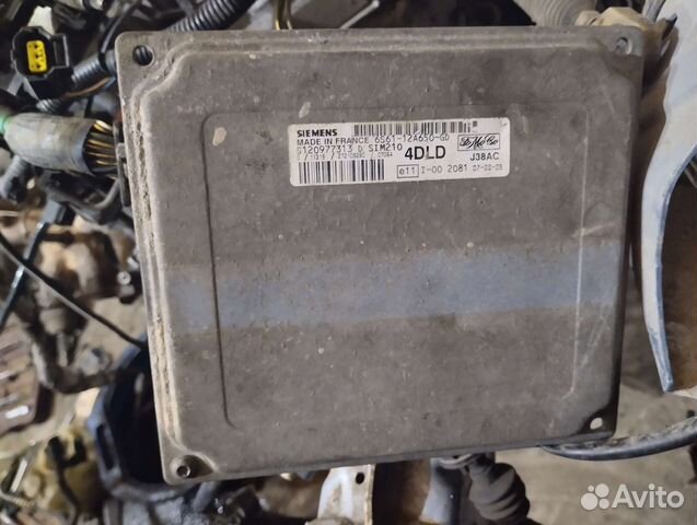 Блок управлением двигателем Ford Fusion 1,4 МКПП