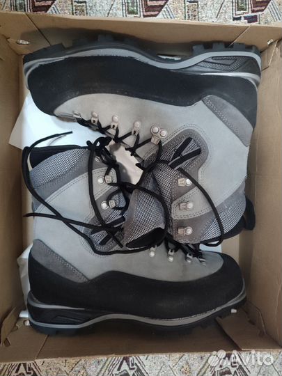 Ботинки альпинистские фарадей 700