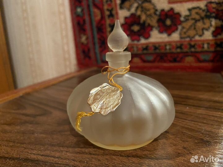 Стеклянные флаконы советские духи