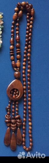 Бусы из дерева
