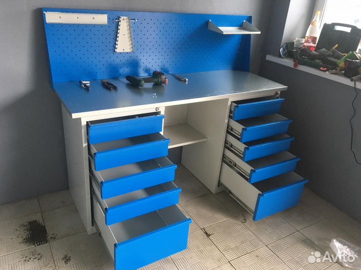 Верстак металлический 1600мм длиной