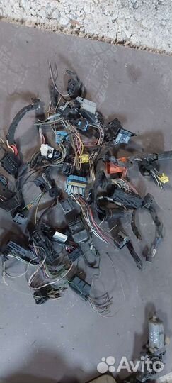 Фишки разъёмы на Mercedes W210