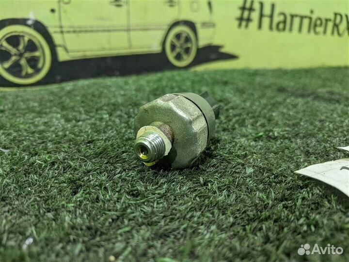 Датчик давления масла Infiniti Qx56 Z62 VK56 2011